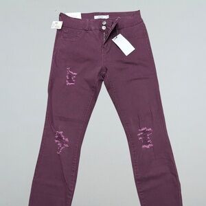 NWT. Cello Mid-rise Trendy Ripped Jean color; plum
